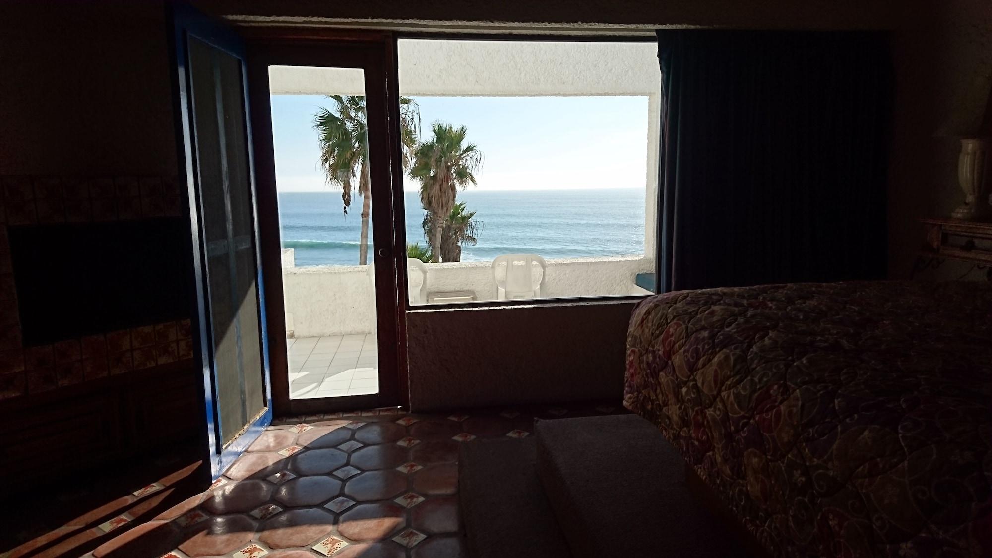 Las Rocas Resort & Spa Rosarito Exterior photo