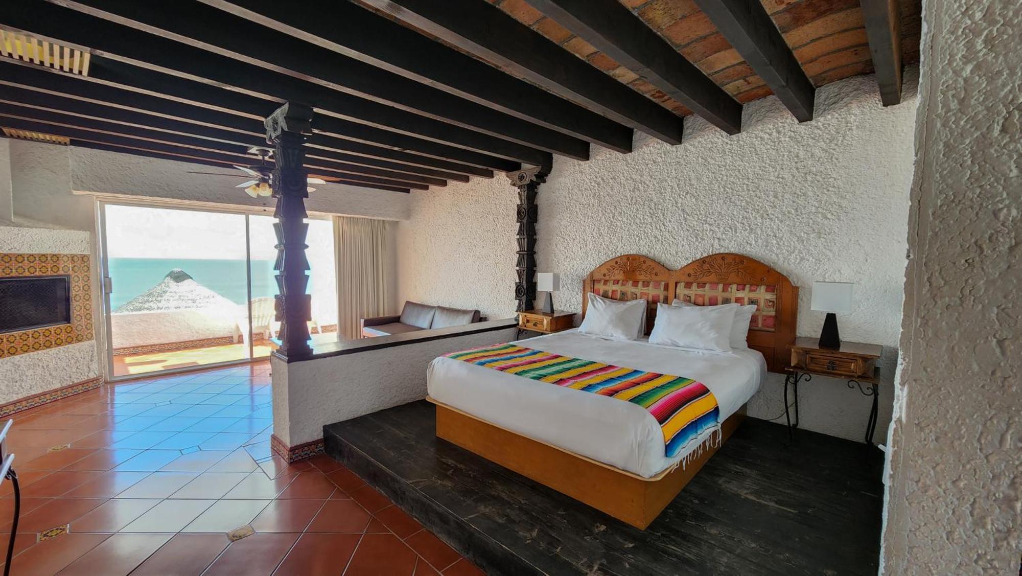 Las Rocas Resort & Spa Rosarito Exterior photo